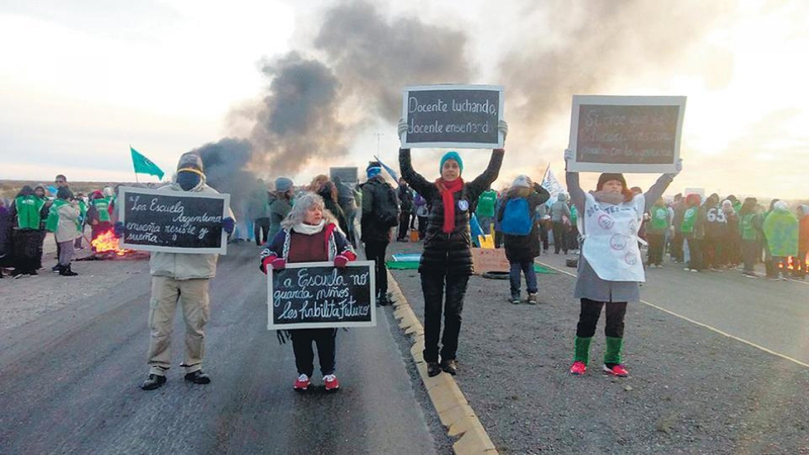Hoy habrá un paro nacional docente y en Chubut volverían los cortes de ruta